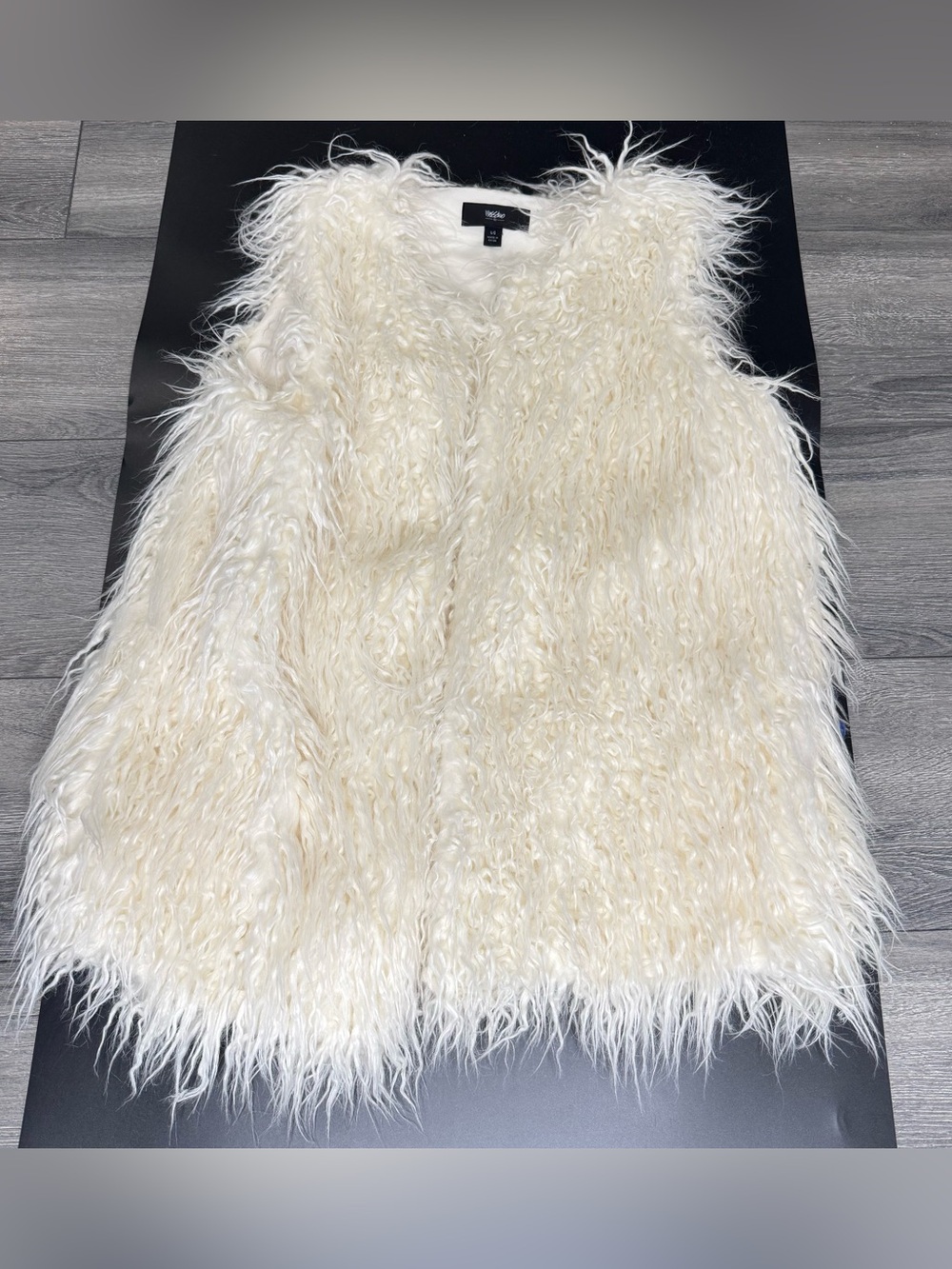 Mossimo Womens Boho Festival Indie Y2K Style Faux Fur Vest Size L White